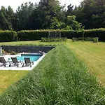 With Private Pool Semesterbostad